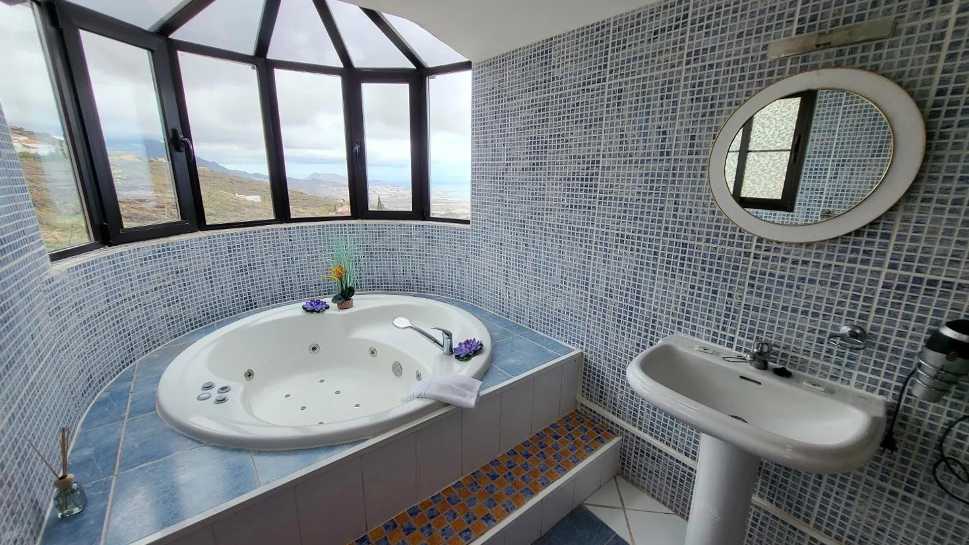Villa El Mirador Los Menores